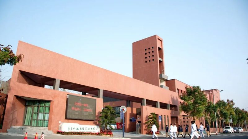 电源模块型号规格对照：如何准确解读与选型